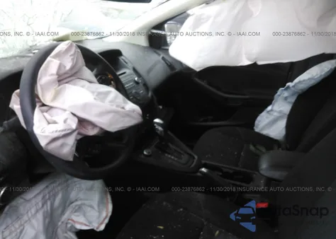 2016 Ford Focus Se z USA, uszkodzony, nr VIN 1FADP3F20GL277429